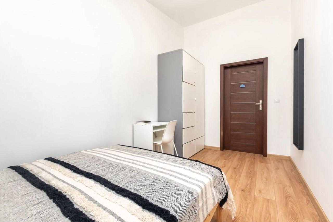 Kochanowskiego 23 * Kraków